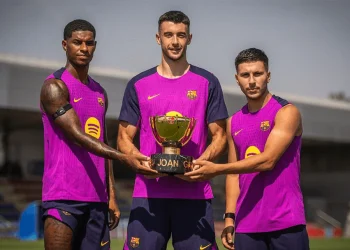 Barcelona logra inscribir en LaLiga a Joan García y Rashford