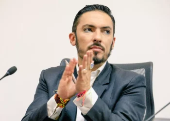El ministro de Igualdad de Colombia se queda sin visa EEUU/RRSS Florian