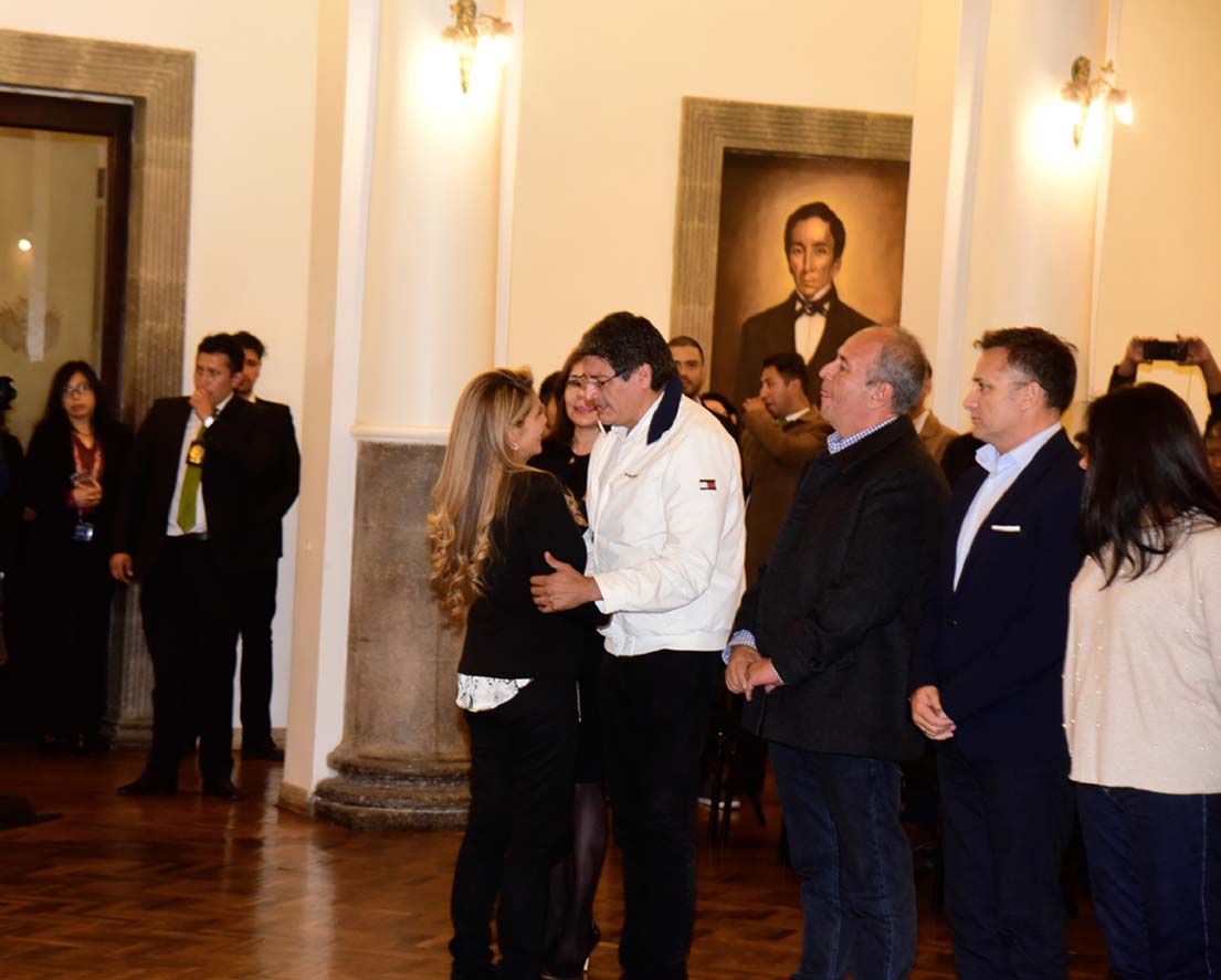 Áñez felicitaba a Justiniano, nuevo ministro de la presidencia.
