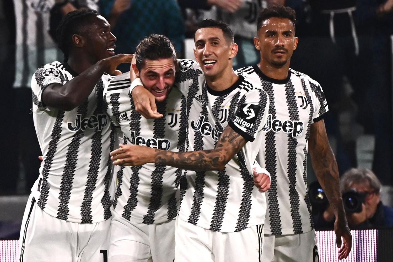 Juventus es sancionada con 15 puntos por traspasos bajo sospecha