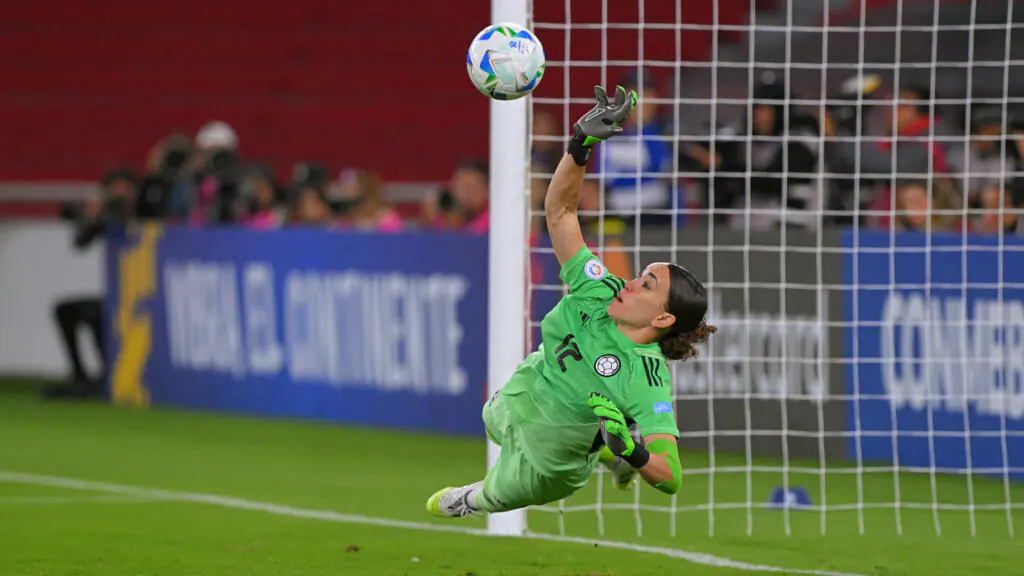 Lorena y Tapia, dueñas del cero en final Copa América femenina