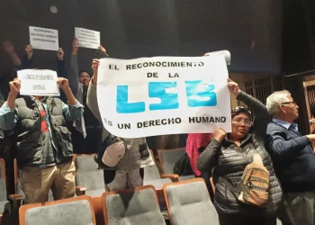 El Senado aprueba la lengua de señas como un idioma oficial