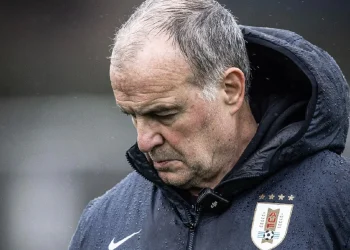 Bielsa, el hombre incapaz de enamorar a Uruguay