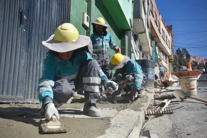 Obras complementarias de la avenida Quiroga Santa Cruz están al 75%