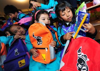 Se posterga la entrega de material escolar en La Paz, la Alcaldía sigue el proceso de contratación