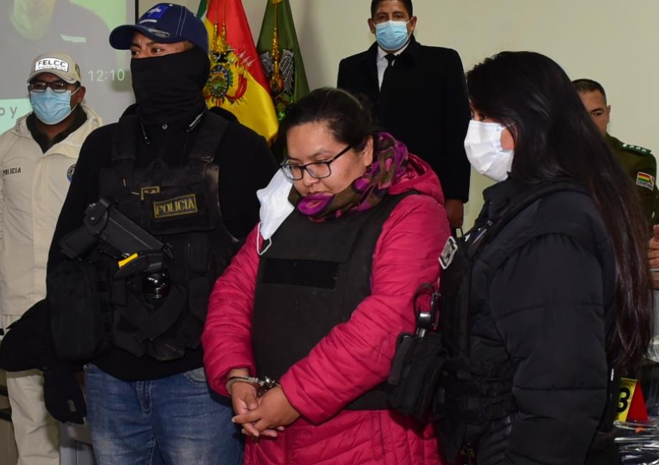 Médica que emitió autorización irregular a reo en Chonchocoro, investigada por tres delitos