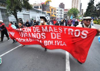 Inconformes, maestros anuncian bloqueos y más movilizaciones