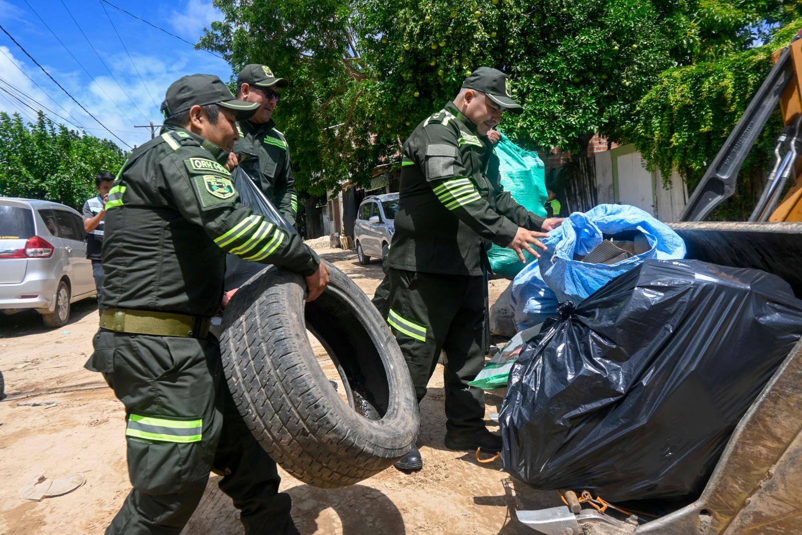 La ‘gran minga’ continuará una semana más, ya se destruyó al menos un millón de criaderos de mosquitos