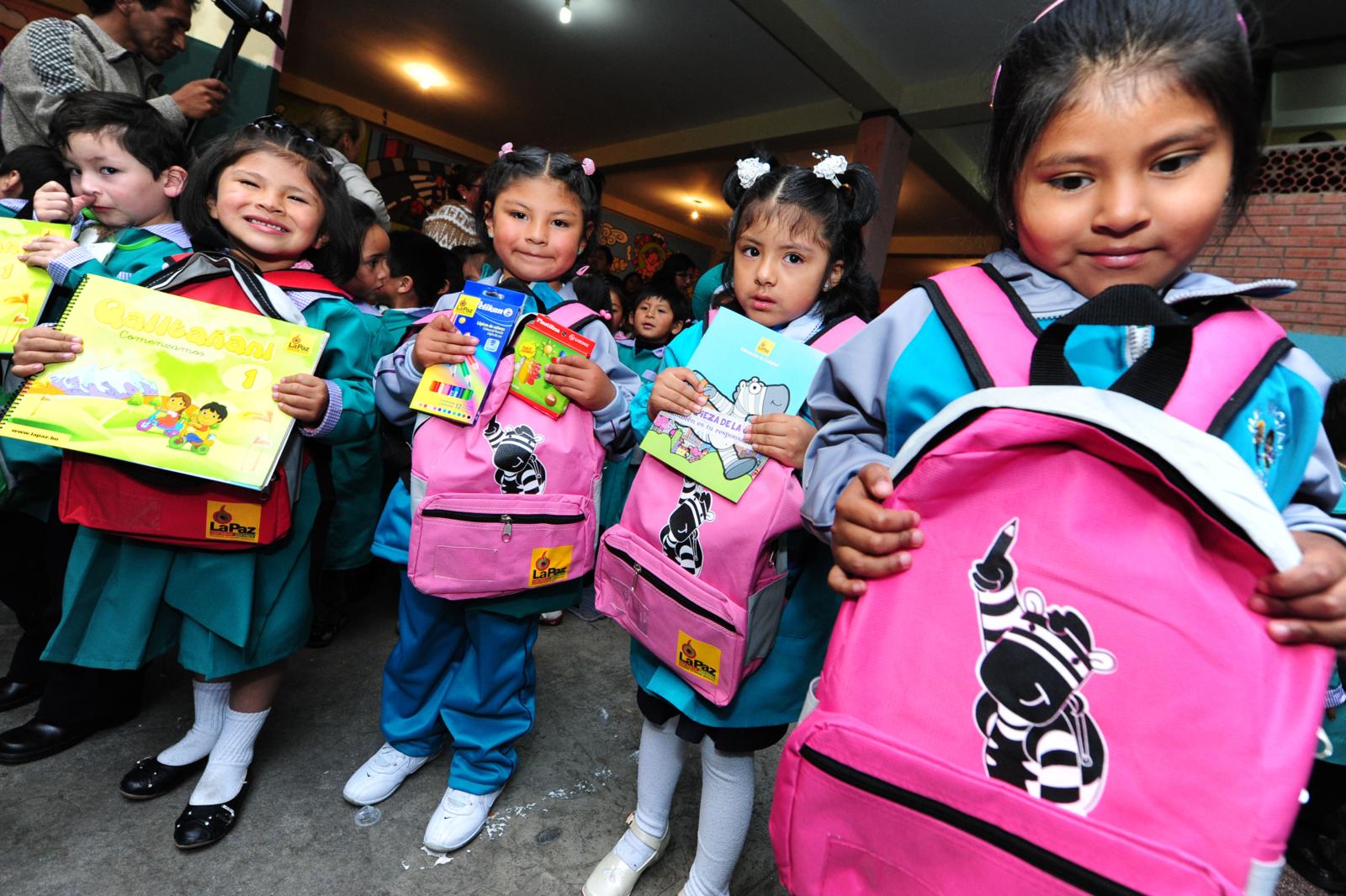 Este año no habrá mochila, en La Paz se entregará útiles escolares a los estudiantes