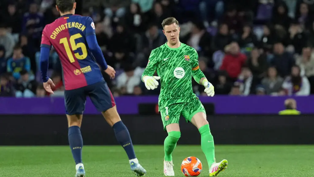 Ter Stegen será baja tres meses por una operación de espalda
