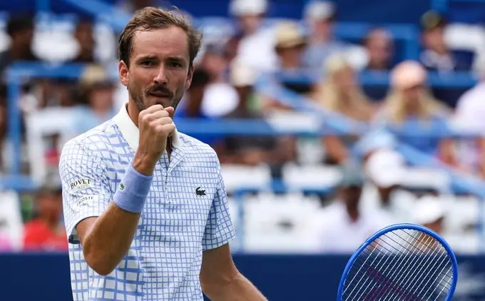 Fritz, De Miñaur y Medvedev, a tercera ronda del ATP de Washington