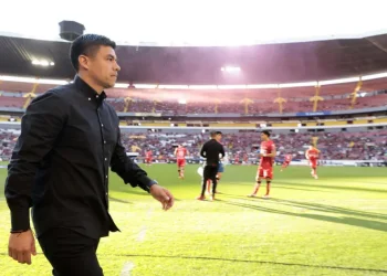 Mexicano Gonzalo Pineda renuncia a la dirección técnica del Atlas