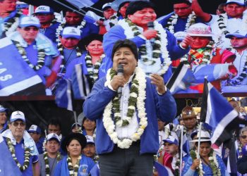 Diputado Cuéllar tilda de ‘dictador’ a Morales y le pide que se aleje del MAS