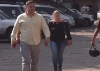 Mujer vinculada con el capo del PCC dice que usaron su nombre