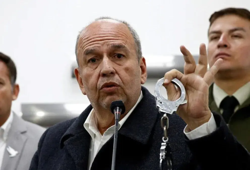 Arturo Murillo, mientras anunciaba persecución a los masistas en 2022. Foto: archivo La Razón