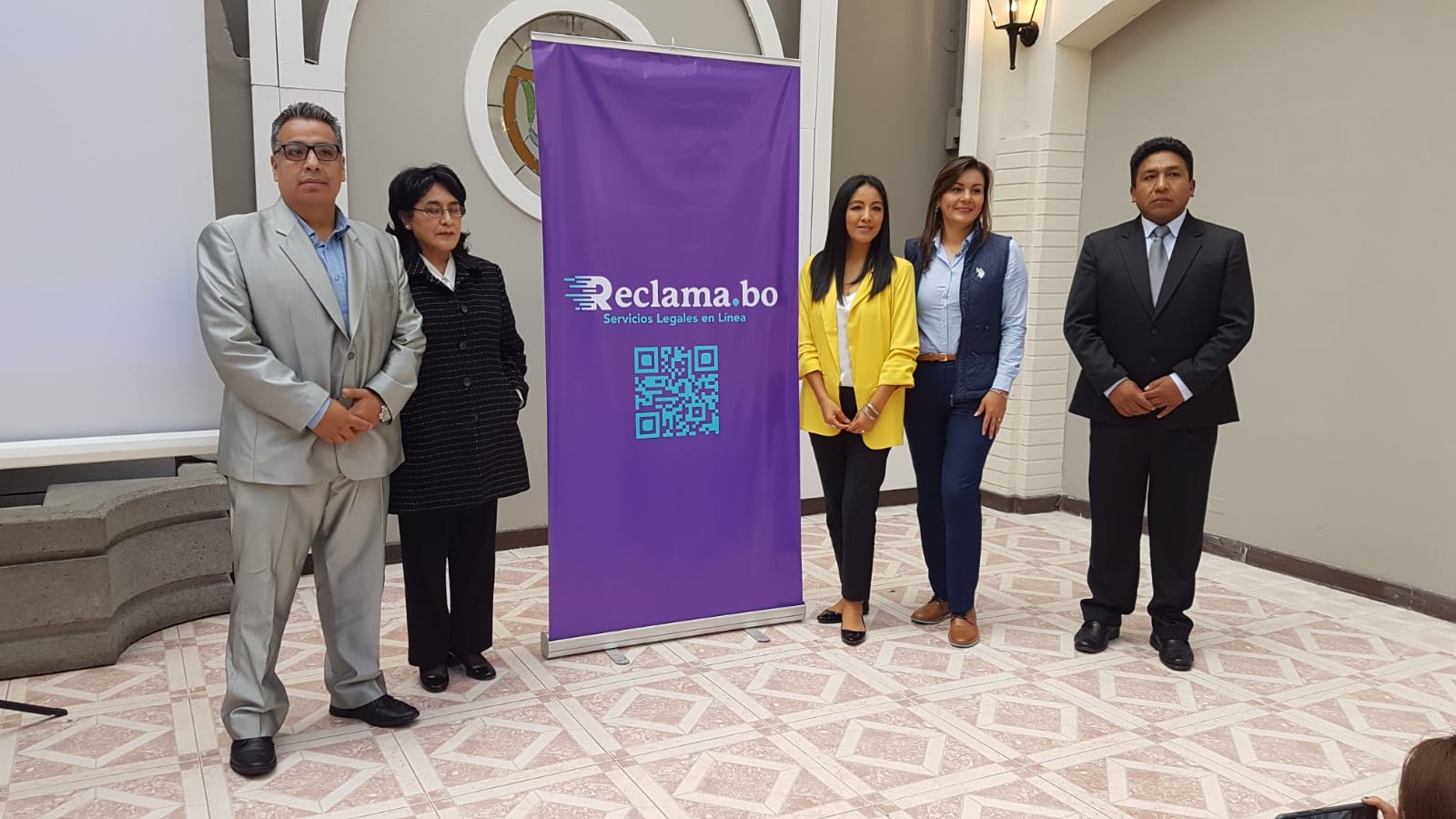 Una empresa presenta una plataforma virtual para atención de servicios legales