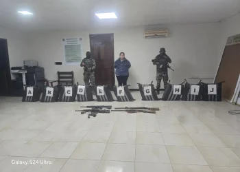 Armas de fuego y casi 460 kilos de cocaína son hallados en Beni
