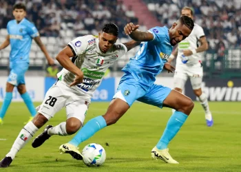 San Antonio pone fin a su periplo copero, goleado