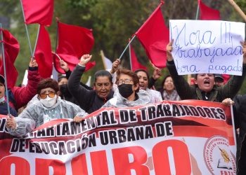 ¿Por qué marchan los maestros? Cinco días de medidas de presión y cinco pedidos sin consenso