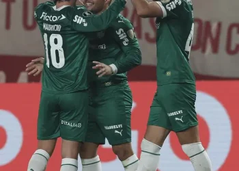 Palmeiras pone un pie en cuartos y River decepciona en Libertadores