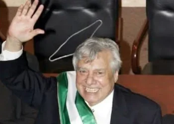 Percy Fernández, polémico, irreverente y marca de Santa Cruz