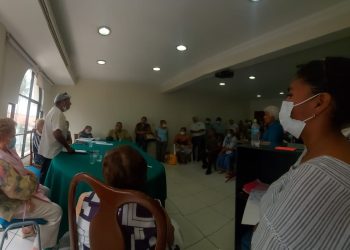 Pacientes renales levantan su huelga tras acuerdo con Salud