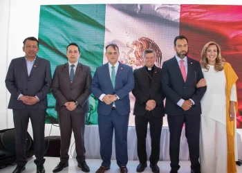 Recepción en honor al aniversario de México