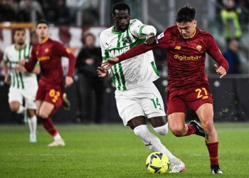 Roma pierde 4-3 ante el Sassuolo y sale de la ‘zona Champions’