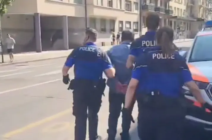Incidente en votación en Suiza termina con intervención policial