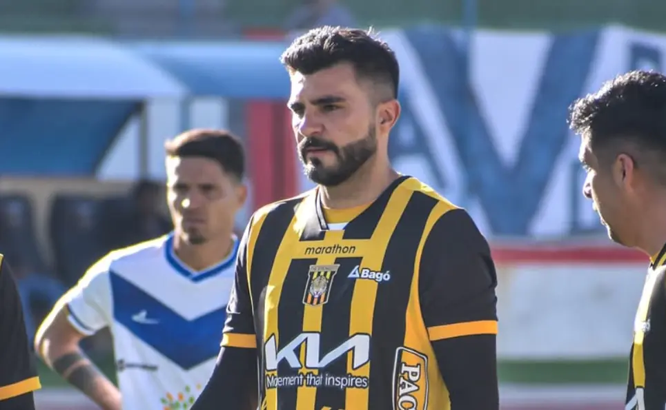 Triverio se aleja de The Strongest