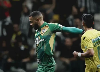 Atlético Mineiro entra a octavos de Sudamericana con susto