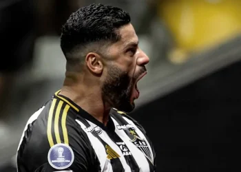 Hulk salva al Mineiro en la Sudamericana