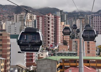 Cambio de horarios en Mi Teleférico, el servicio se extiende hasta las 23.00 desde el lunes