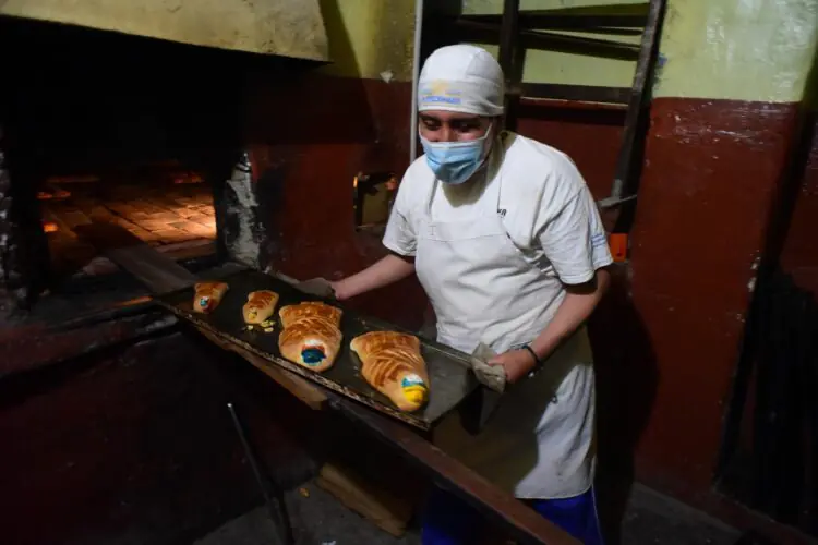 Emapa verifica la elaboración de pan en hornos