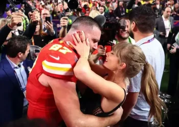La historia de amor entre Taylor y Travis en cinco claves