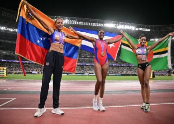 Rojas vuelve con bronce y cede su corona a la cubana Pérez