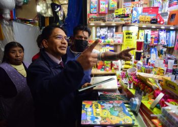 ¿Útiles escolares con precios muy elevados? Hay una línea para denunciar el agio y especulación