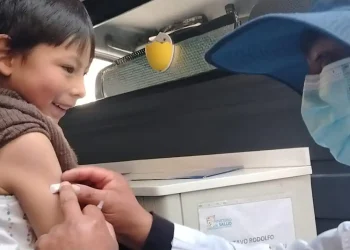 Salud instruye aplicar la vacuna SRP hasta los nueve años