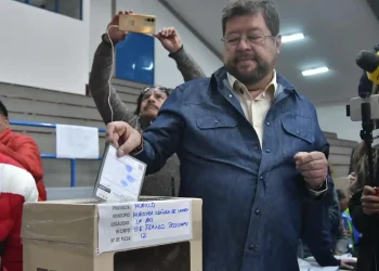 ‘Hagan escuchar su voz’, pide Doria Medina al emitir su voto