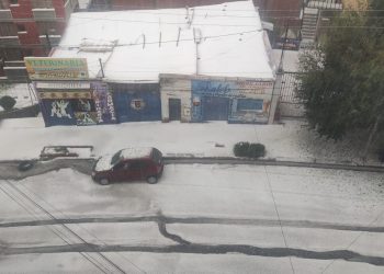 El nuevo año llega con intensa granizada a la ciudad de La Paz