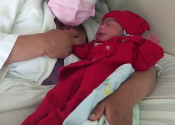 Tres bebés nacieron en las primeras horas de 2023 en La Paz