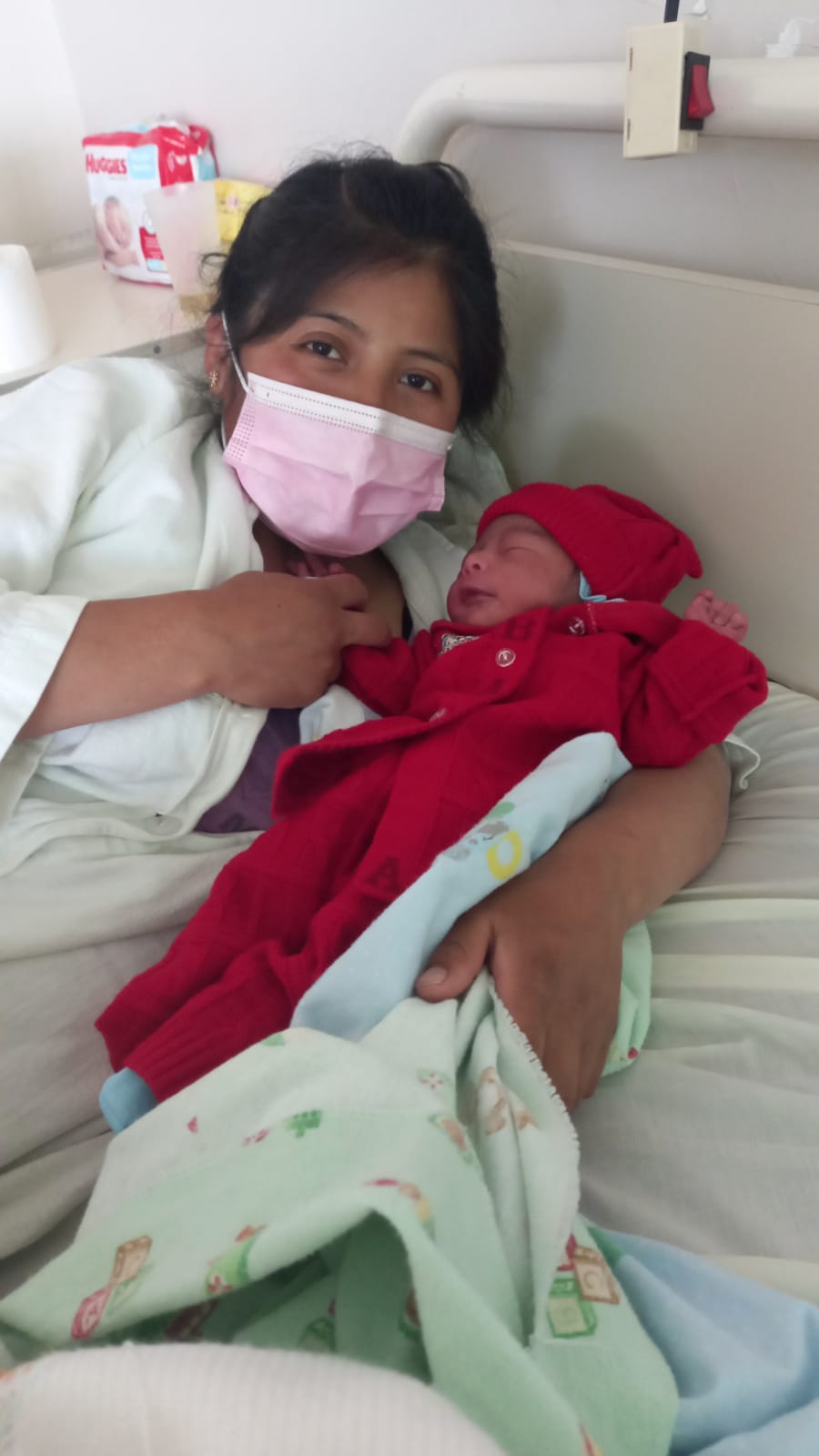 Tres bebés nacieron en las primeras horas de 2023 en La Paz