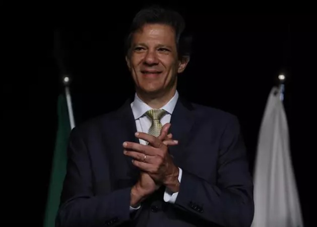 Haddad alerta que medidas de Bolsonaro costarán más de 2.600 millones.