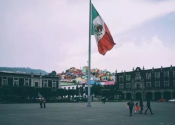 Una mujer preside por primera vez el Supremo de México.
