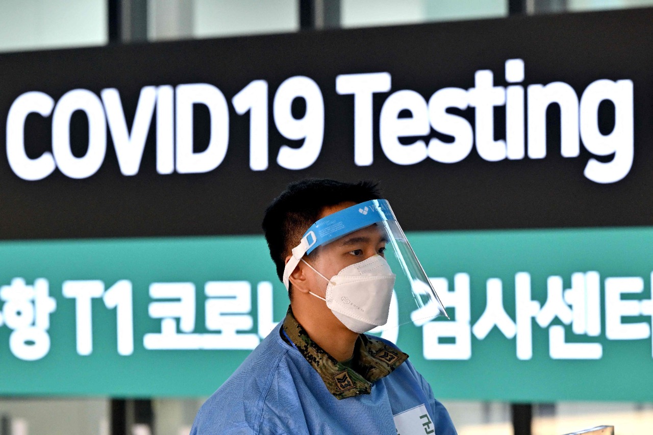 EEUU dice que test de COVID-19 para viajeros se basó en la ciencia.