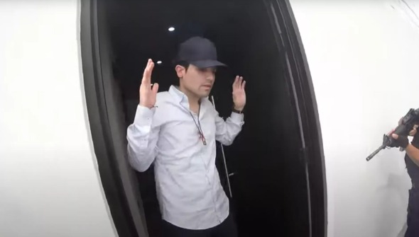 Ovidio Guzmán se blinda legalmente contra extradición exprés a EEUU.