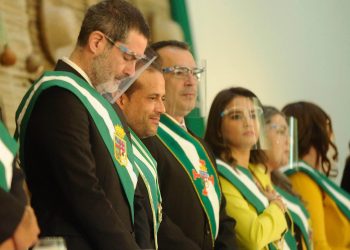 El gobernador Camacho asumió tras las elecciones subnacionales de 2021. Foto: APG.