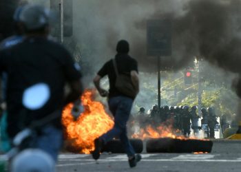 La movilizaciones violentas en Santa Cruz iniciaron el 28 de diciembre. Foto: AFP.