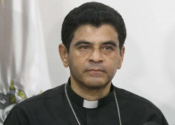 Nicaragua condena a 26 años de cárcel a obispo.