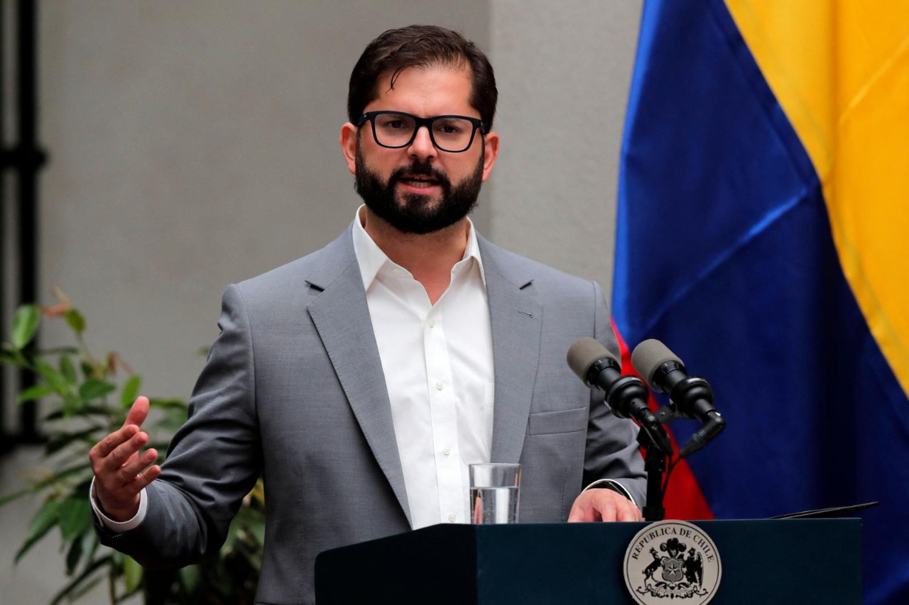 Boric lamenta las muertes en las protestas en Perú y apoya a la CIDH.